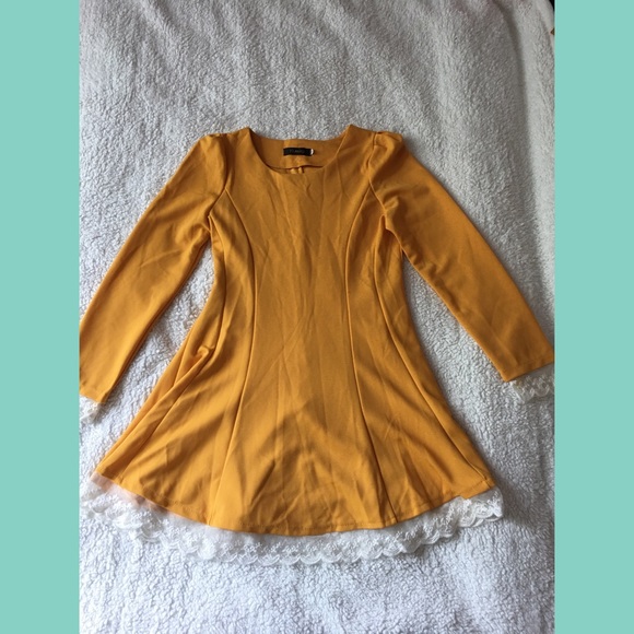 Dresses & Skirts - Women’s Cute Orange Dress